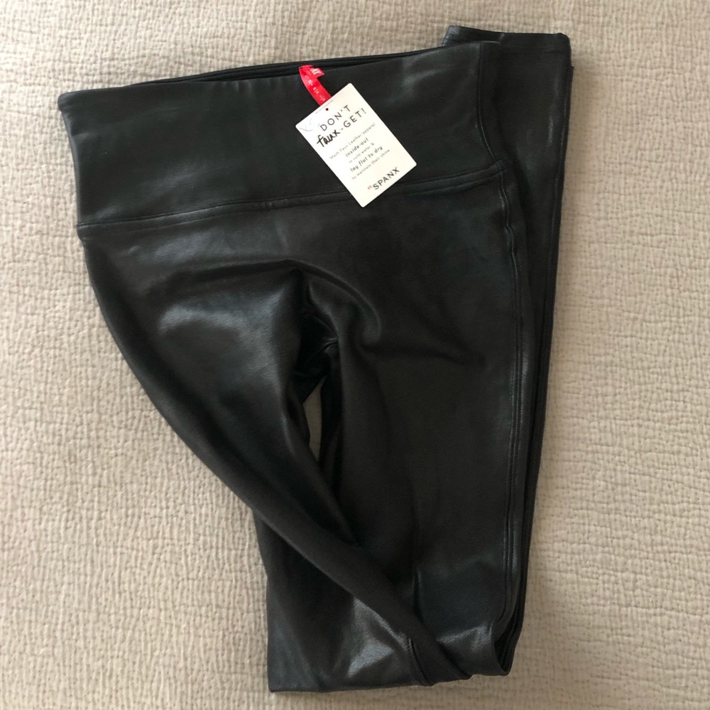 NEW! SPANX Faux Leather Leggings -XS